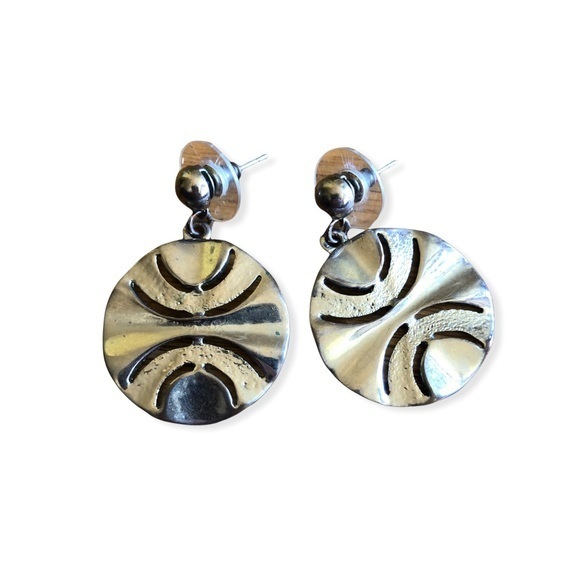 5 for $25 ❄️ Vintage Circle Earrings Fashion Jewelry - Picture 1 of 2